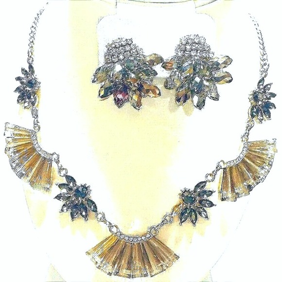 Handmade Artisan Elegant Crystal‎ Flower Vintage Jewelry Set with Earrings - Picture 1 of 7